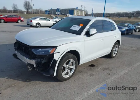 2021 Audi Q5 Premium 45 Tfsi Quattro S Tronic z USA, uszkodzony, nr VIN WA1AAAFY7M2052119